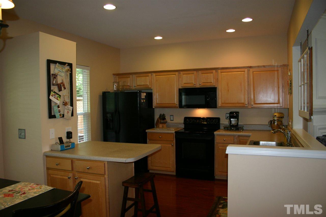 7246 Janston Drive Raleigh, NC 27613 - Photo 6 of 24