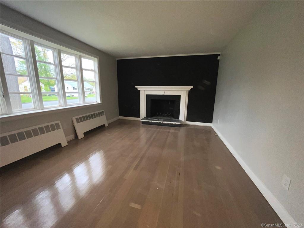 79 Goodwin Avenue Wethersfield, CT 06109 - Photo 12 of 27