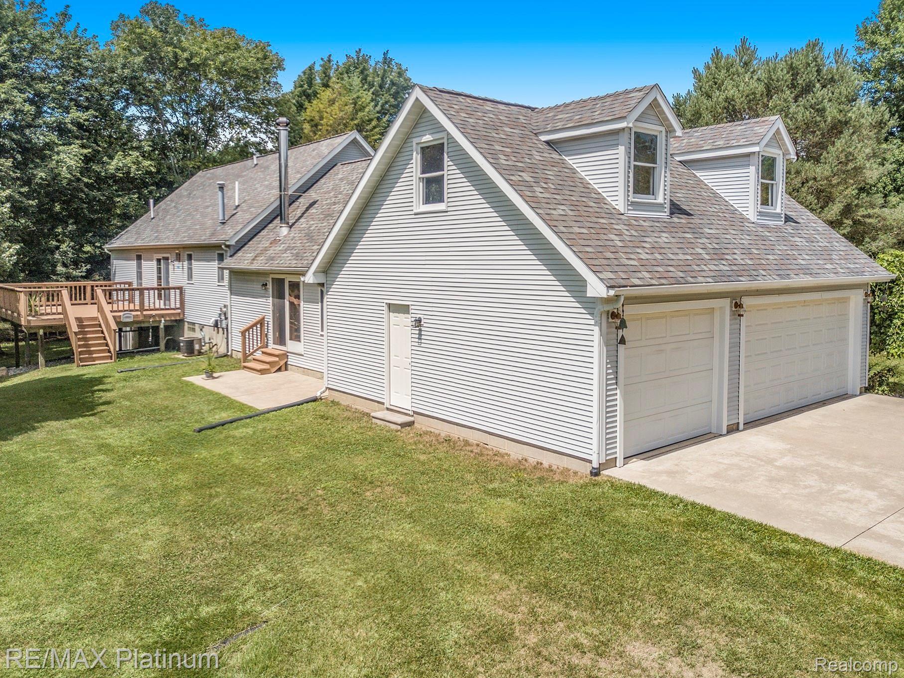 1495 Woodhaven Road Howell, MI 48855 - Photo 23 of 26 DJI_0855.jpg
