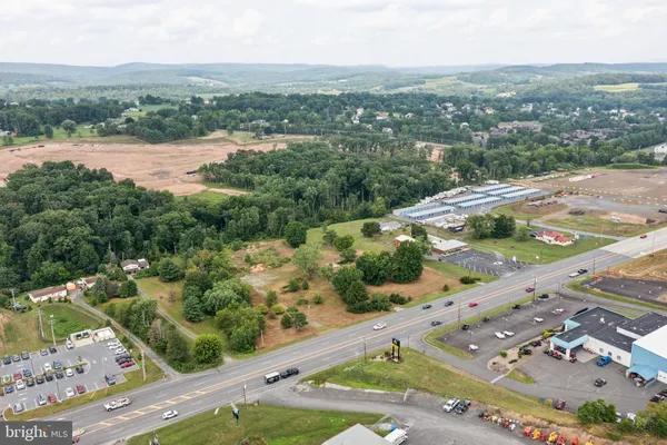 $925,000 | 1193-95 Centre Turnpike, Orwigsburg, PA 17961