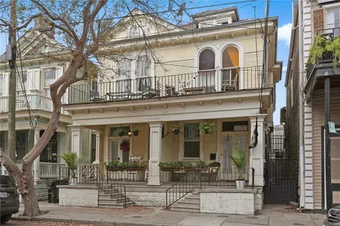 $1,595 | 1427 Royal Street, New Orleans, LA 70116