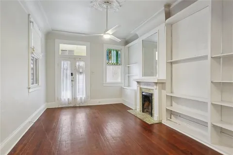 $1,595 | 1427 Royal Street, New Orleans, LA 70116