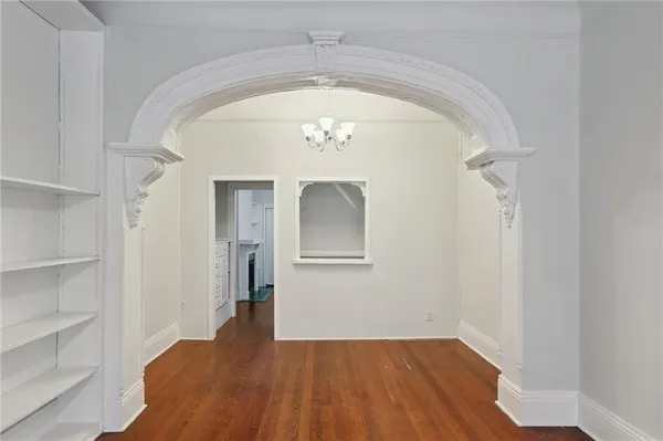 $1,500 | 1427 Royal Street, New Orleans, LA 70116