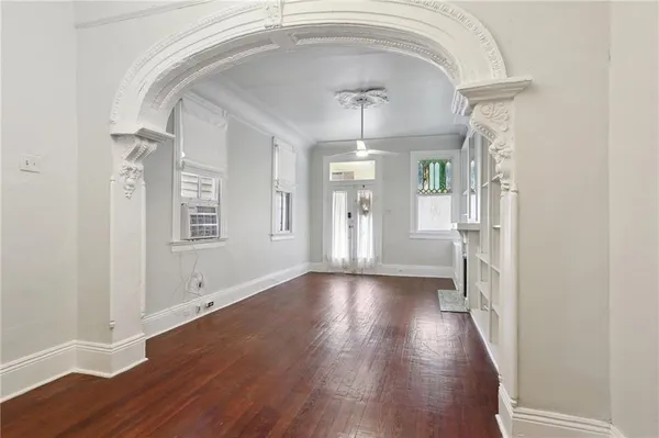 $1,500 | 1427 Royal Street, New Orleans, LA 70116