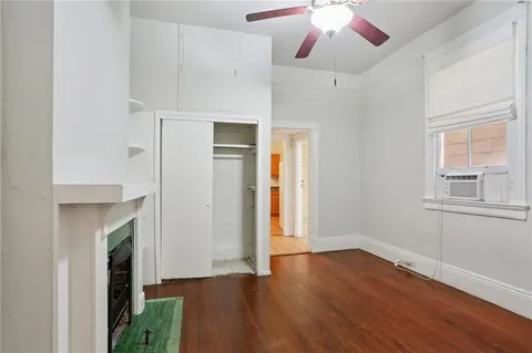 $1,595 | 1427 Royal Street, New Orleans, LA 70116