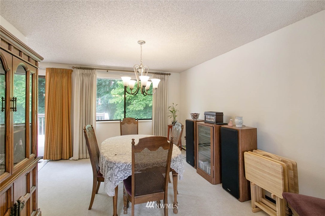 12122 Southeast 96th Place Renton, WA 98056 - Photo 5 of 14 Gallery Image 5