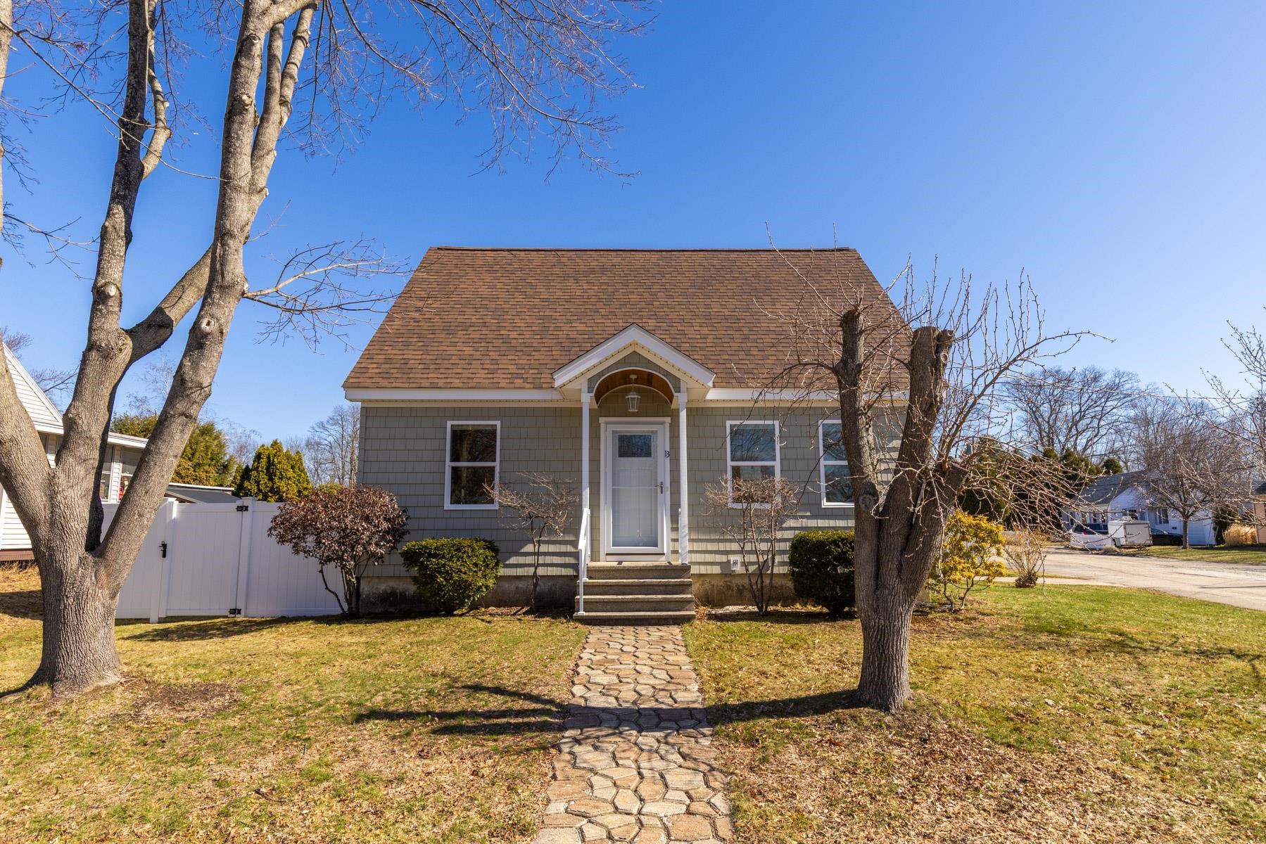 13 Elmview Circle Dover, NH 03820 - Photo 30 of 33