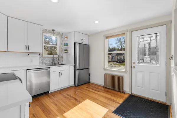 $490,000 | 13 Elmview Circle, Dover, NH 03820