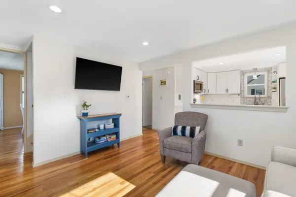 $490,000 | 13 Elmview Circle, Dover, NH 03820
