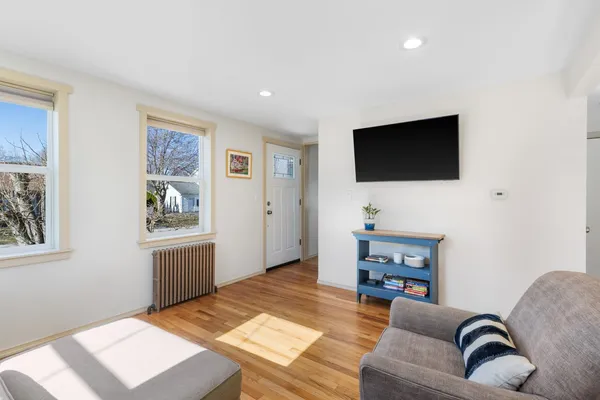 $490,000 | 13 Elmview Circle, Dover, NH 03820