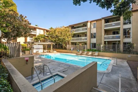 $369,500 | 4600 Lamont Street, Unit 224, San Diego, CA 92109