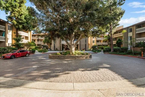 $369,500 | 4600 Lamont Street, Unit 224, San Diego, CA 92109
