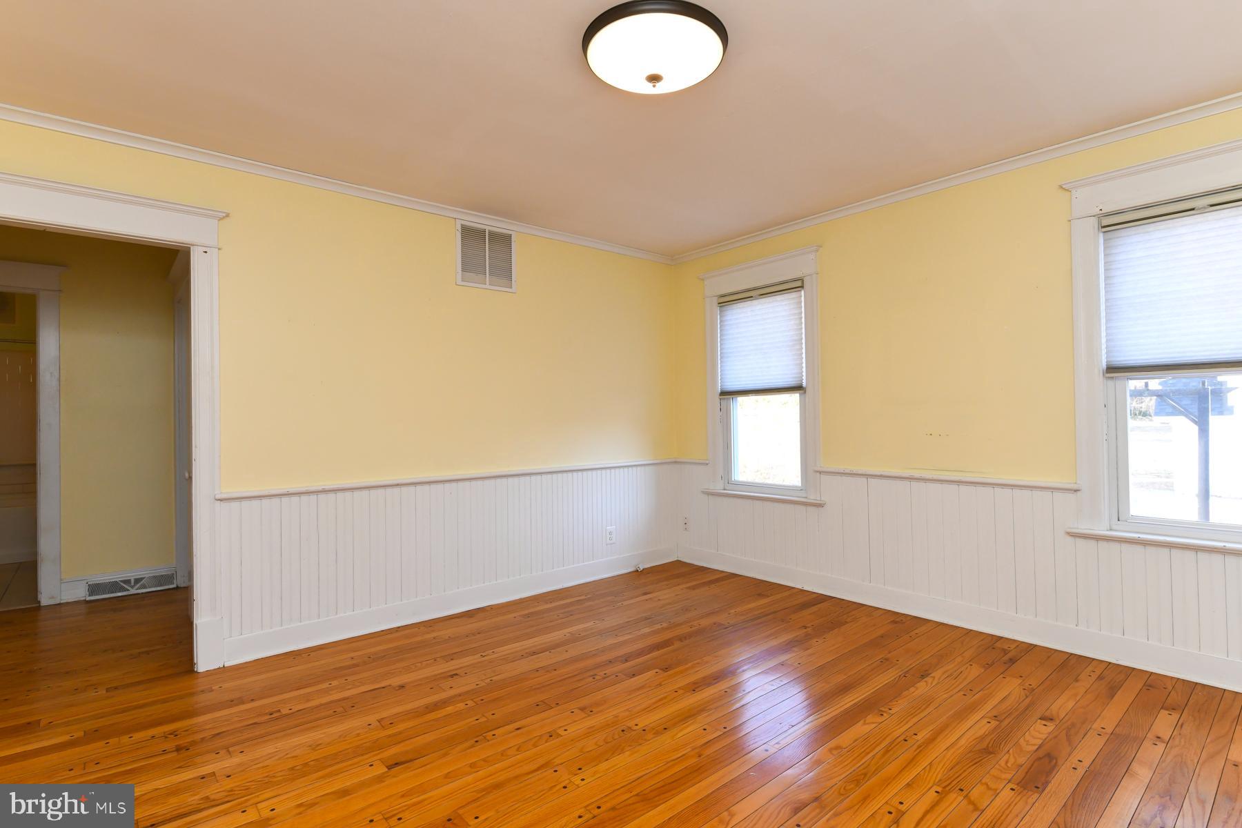 307 Wildwood Avenue Pitman, NJ 08071 - Photo 8 of 36 Gallery Image 8
