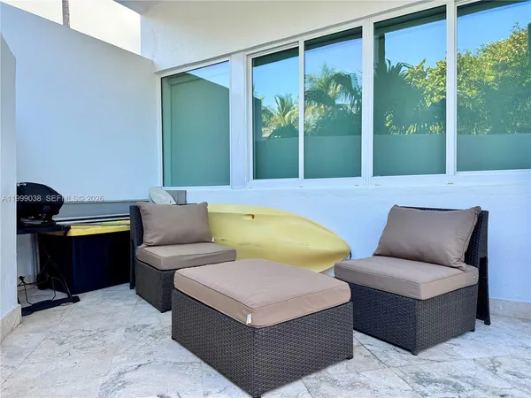 $699,000 | 7800 Collins Avenue, Unit 101, Miami Beach, FL 33141