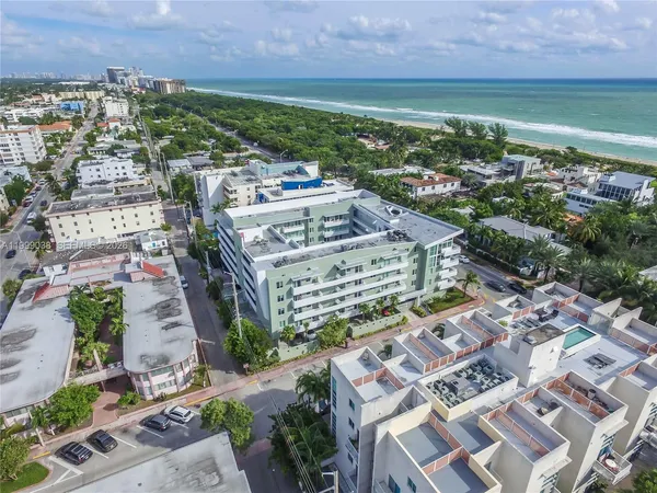 $699,000 | 7800 Collins Avenue, Unit 101, Miami Beach, FL 33141