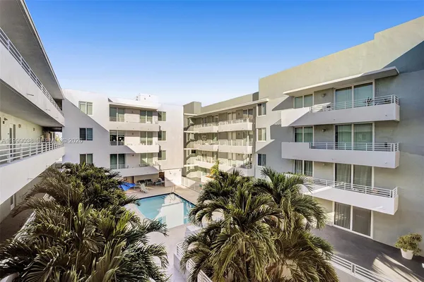 $699,000 | 7800 Collins Avenue, Unit 101, Miami Beach, FL 33141