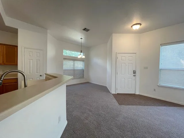 $1,495 | 128 Otono Loop, Kyle, TX 78640