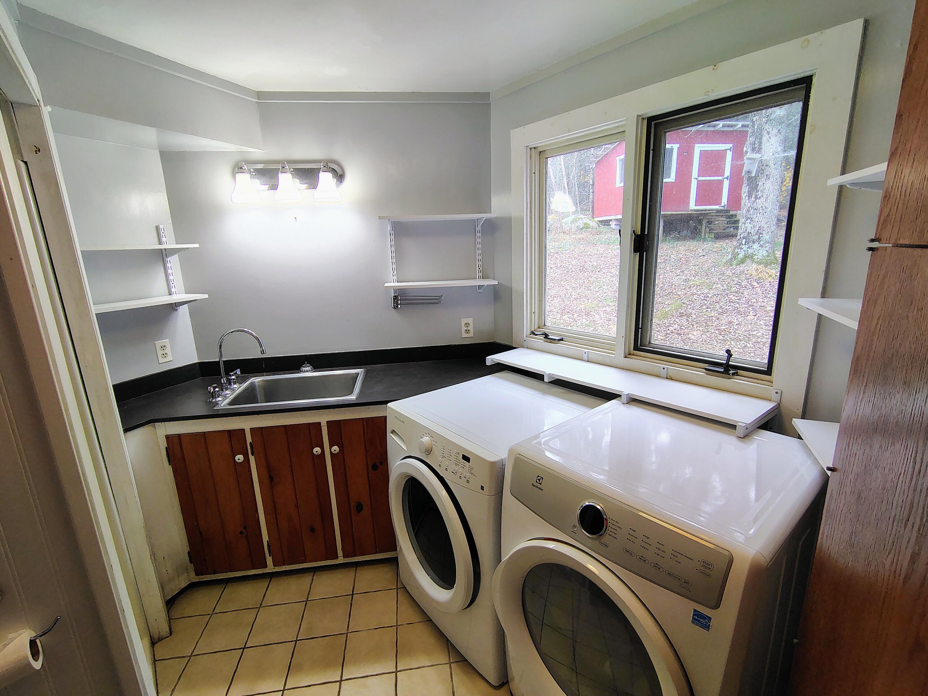 661 Herrick Road Sedgwick, ME 04673 - Photo 17 of 63 Main Bath w laundry