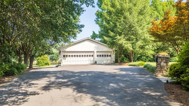 $1,449,000 | 2702 North Ocoee Street, Cleveland, TN 37312