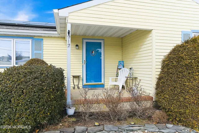 $394,900 | 912 Sarasota Drive, Forked River, NJ 08731
