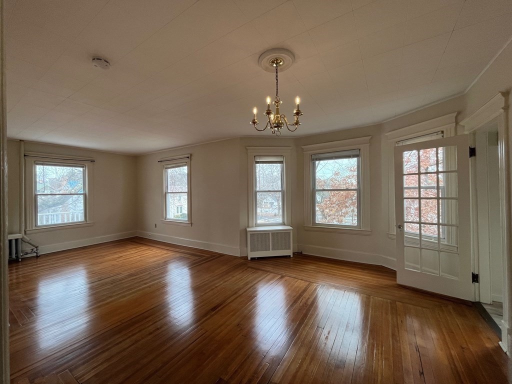 257 Ashley Street West Springfield, MA 01089 - Photo 8 of 32 Gallery Image 8