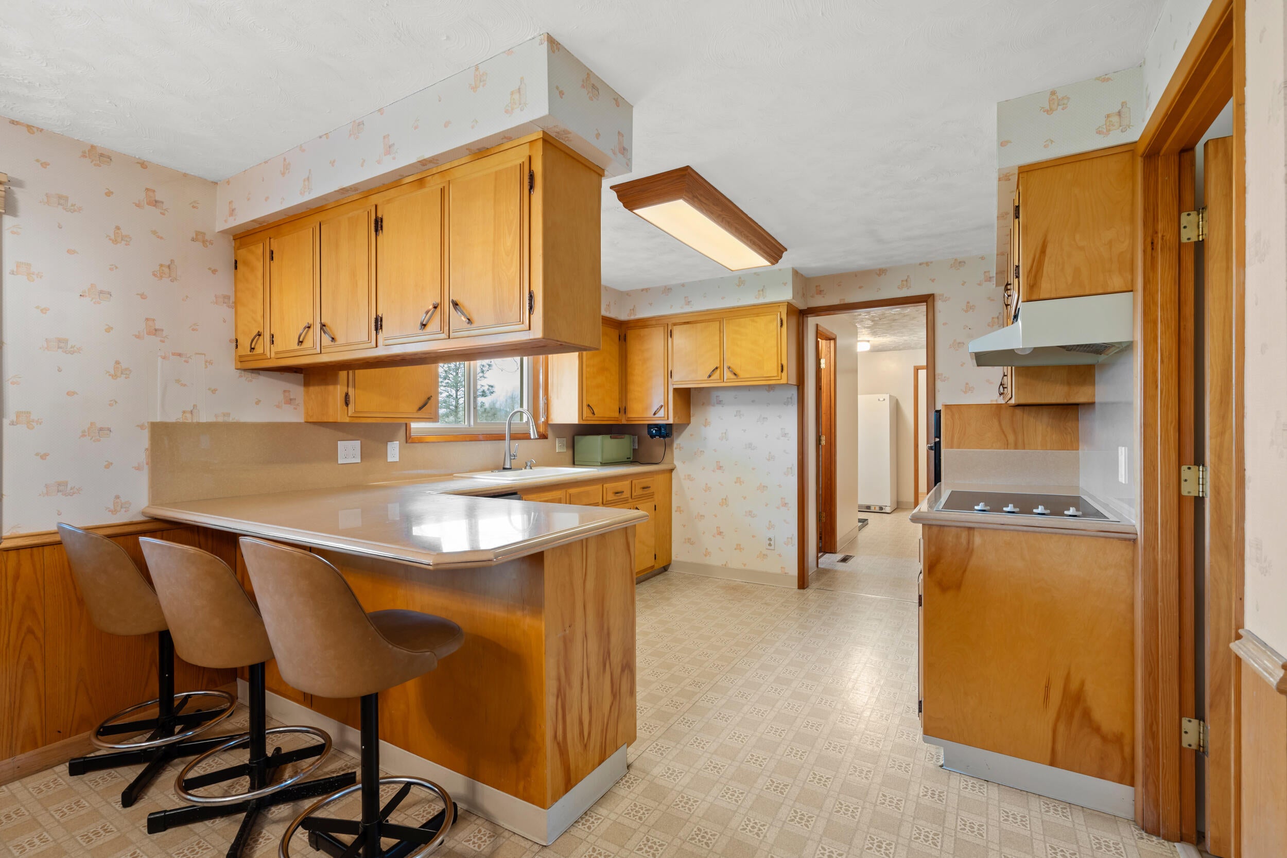 4269 Grant Road Central Point, OR 97502 - Photo 13 of 43 4269-grant-rd-14