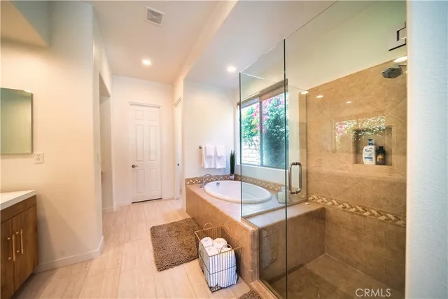 $4,225 | 79814 Joey Court, La Quinta, CA 92253