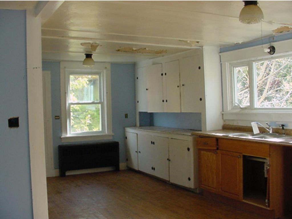 242 Dean Road Pownal, VT 05261 - Photo 6 of 27