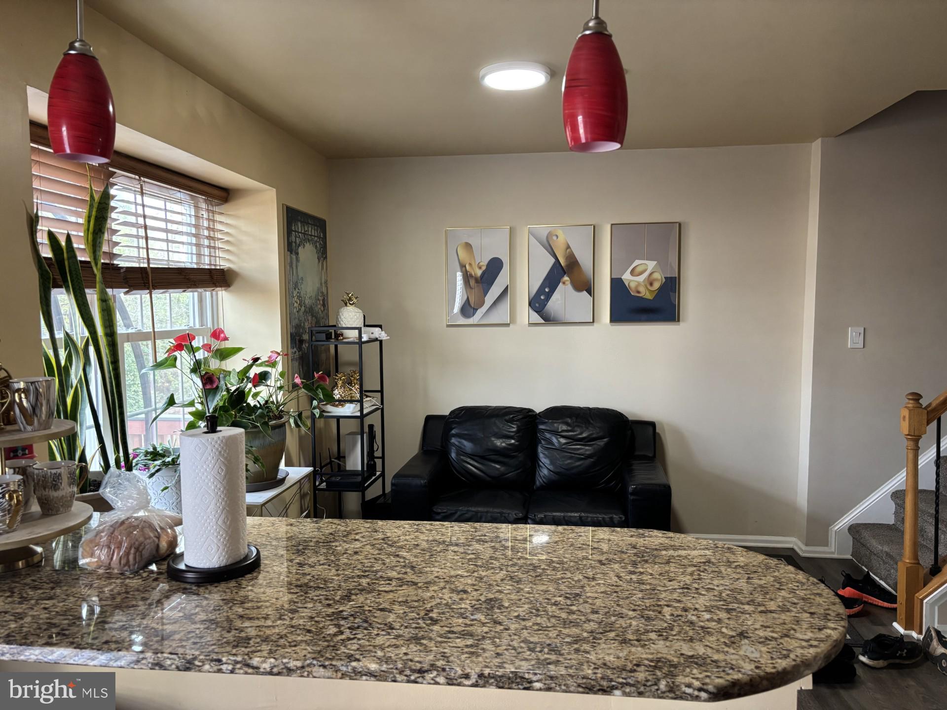 8753 Deblanc Place Manassas, VA 20110 - Photo 9 of 21