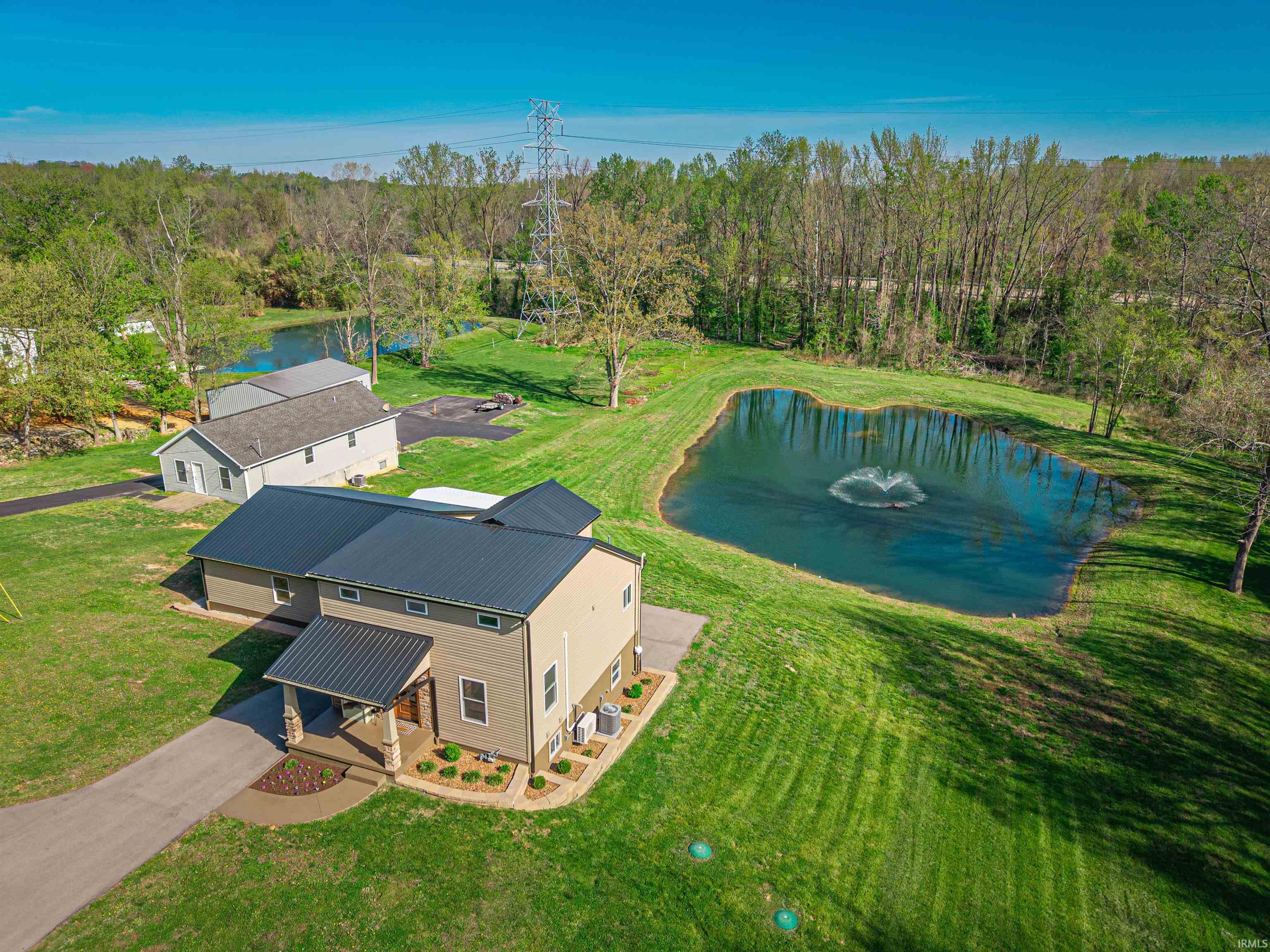 2615 Buchanan Road Evansville, IN 47720 - Photo 3 of 36