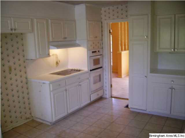 504 2nd Terrace Pleasant Grove, AL 35127 - Photo 9 of 31