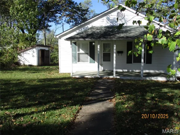 $109,900 | 212 North Mapleshade Road, Cuba, MO 65453