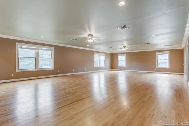 $5,750 | 307 Ridgemont Avenue, Terrell Hills, TX 78209