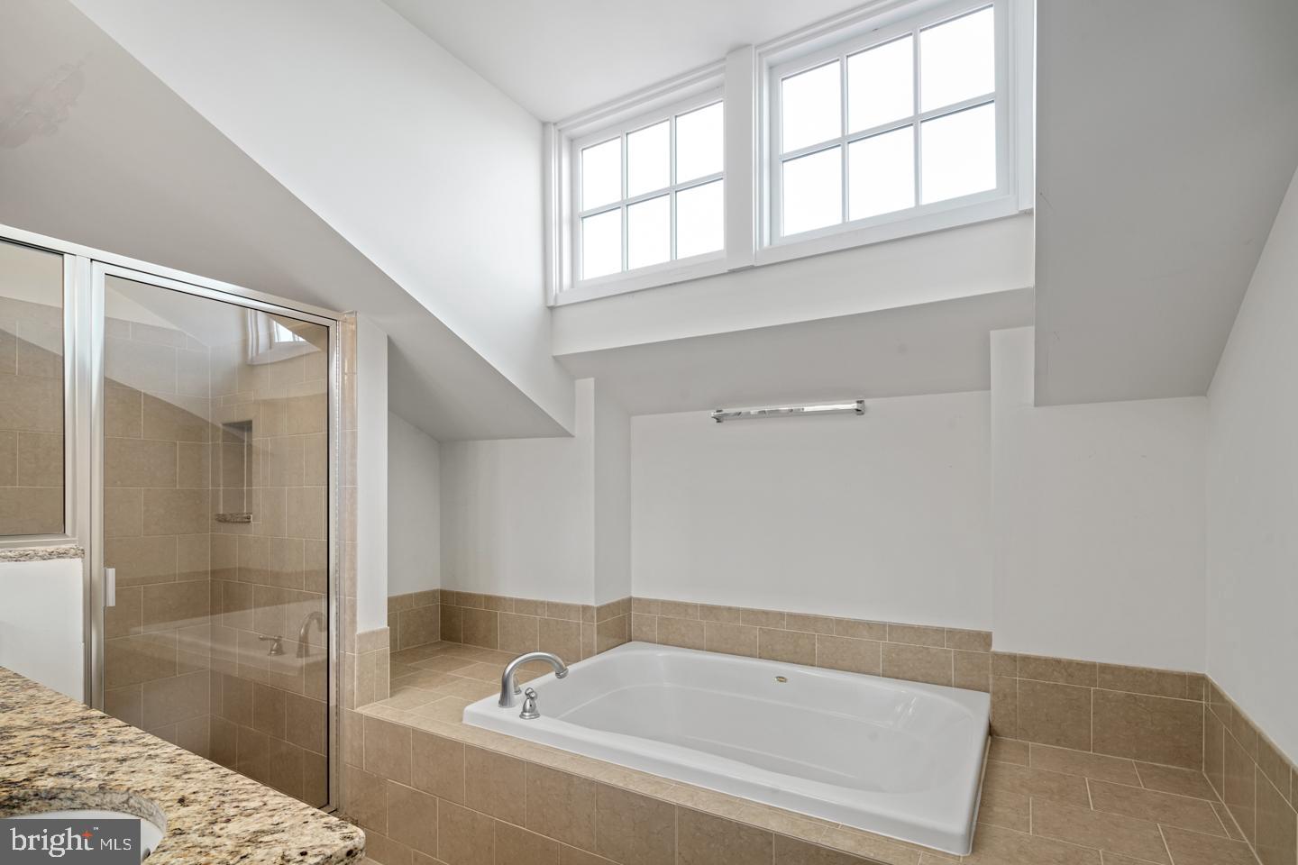 1 Academy Circle, Unit 319 Philadelphia, PA 19146 - Photo 17 of 20