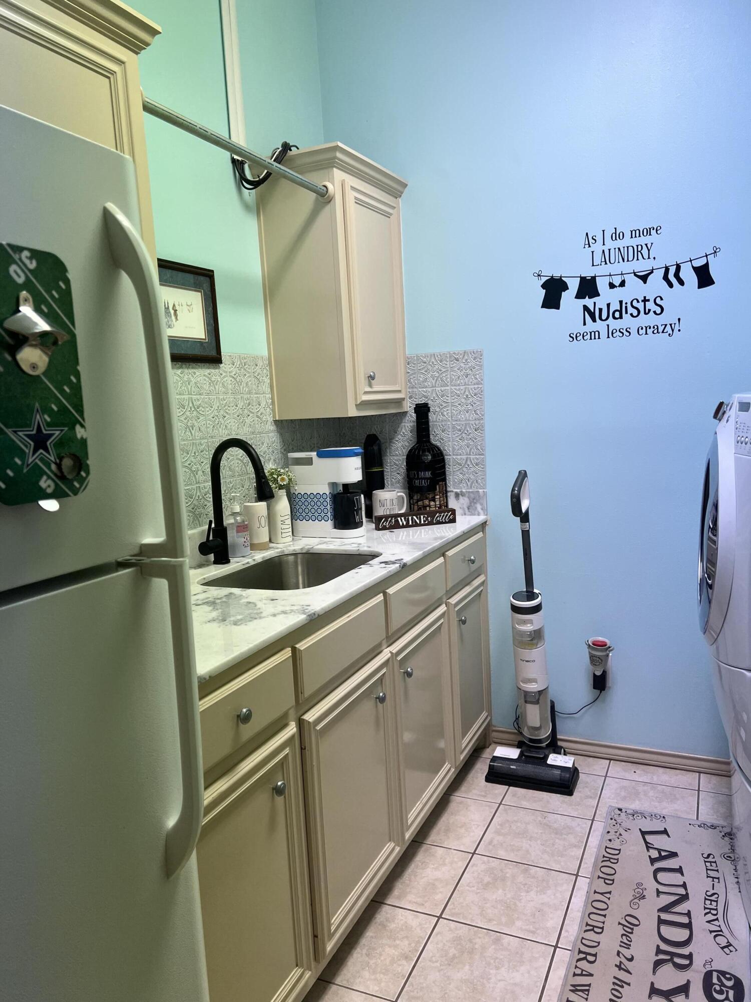 4409 108th Street Lubbock, TX 79424 - Photo 24 of 32 IMG_0872