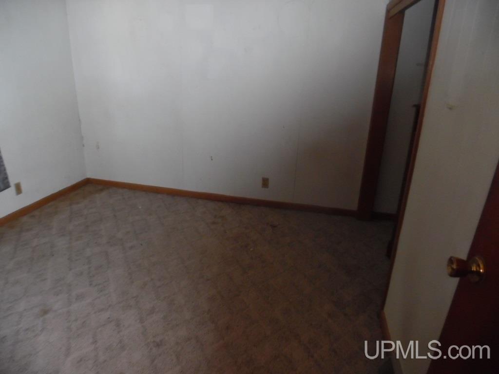 W4056 Kloman Road Powers, MI 49874 - Photo 10 of 15 Gallery Image 10