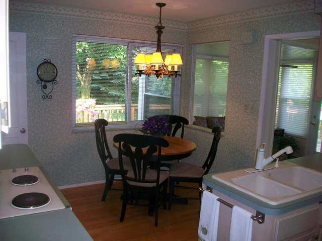 461 Shelbourne Road Grosse Pointe, MI 48236 - Photo 6 of 20 31018456-5.JPG