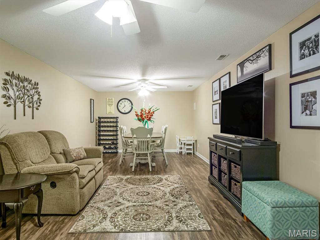 716 Sundance Trail Troy, IL 62294 - Photo 24 of 33
