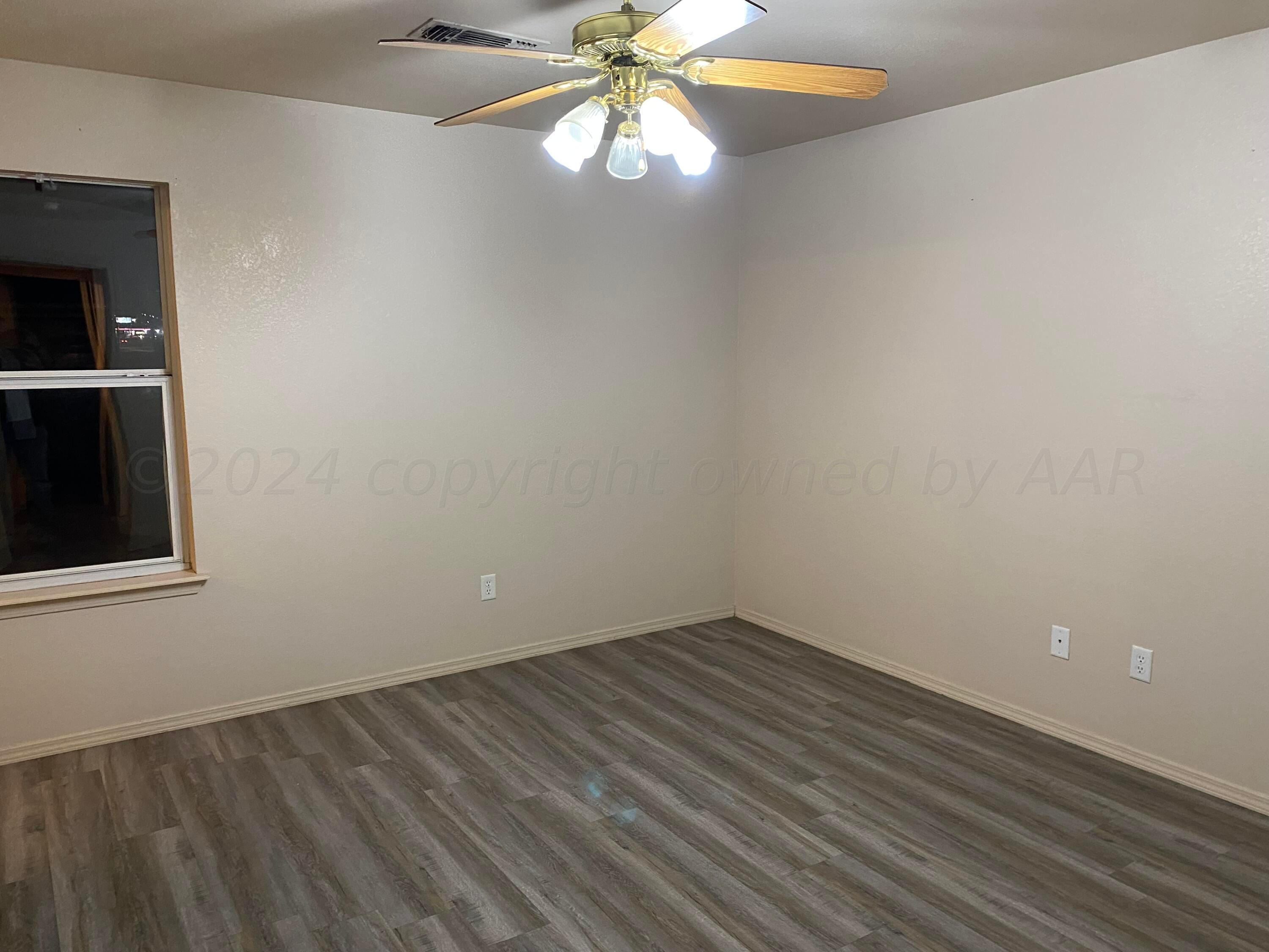 1000 Rushmore Drive Amarillo, TX 79110 - Photo 6 of 10 IMG_3922