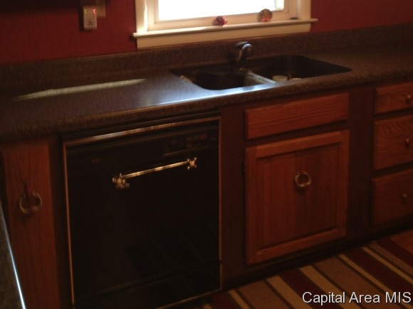 4084 E Street Springfield, IL 62707 - Photo 4 of 12