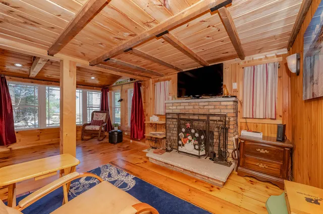 $330,000 | 132 Chestnut Pond Road, Epsom, NH 03234