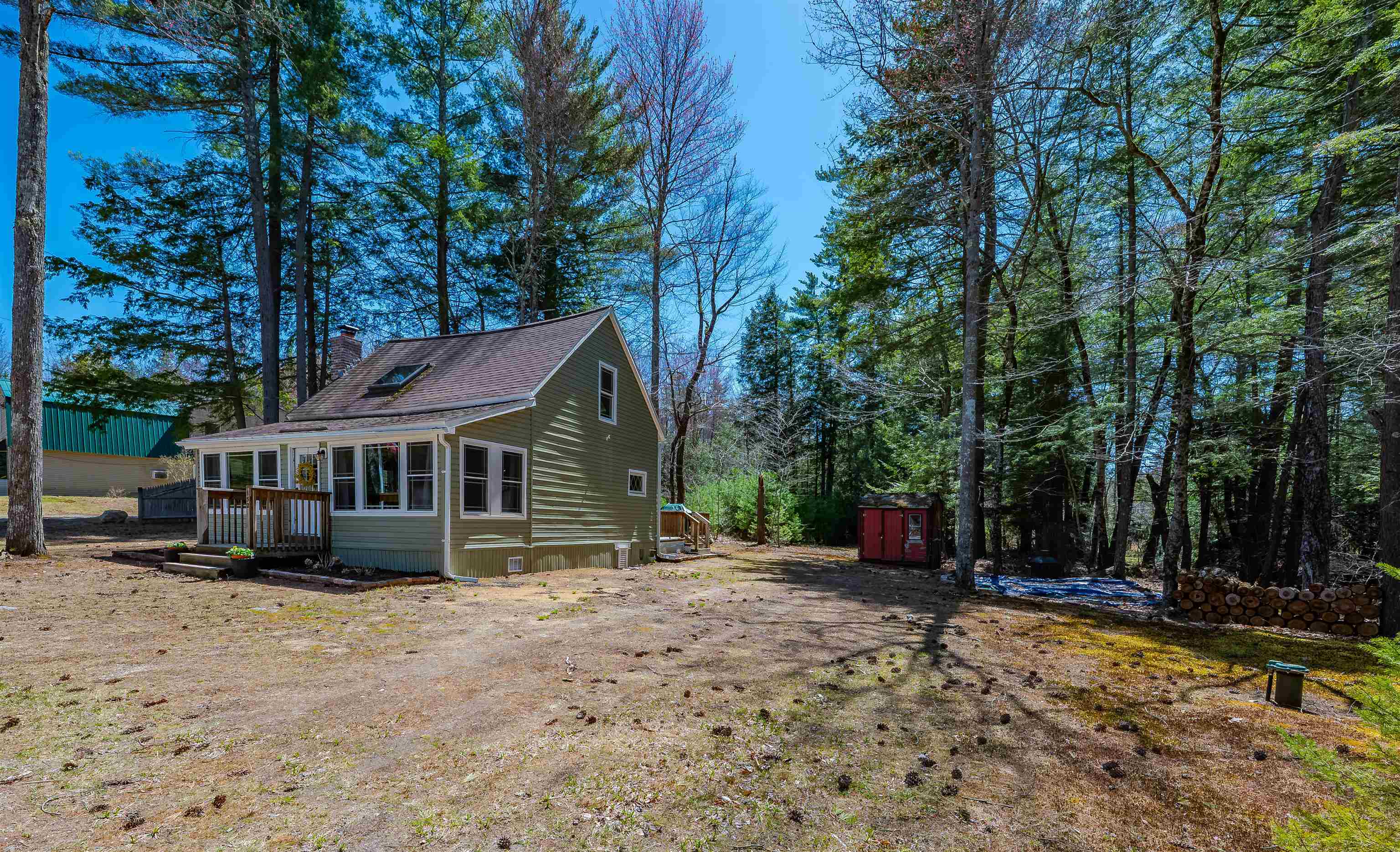132 Chestnut Pond Road Epsom, NH 03234 - Photo 2 of 51