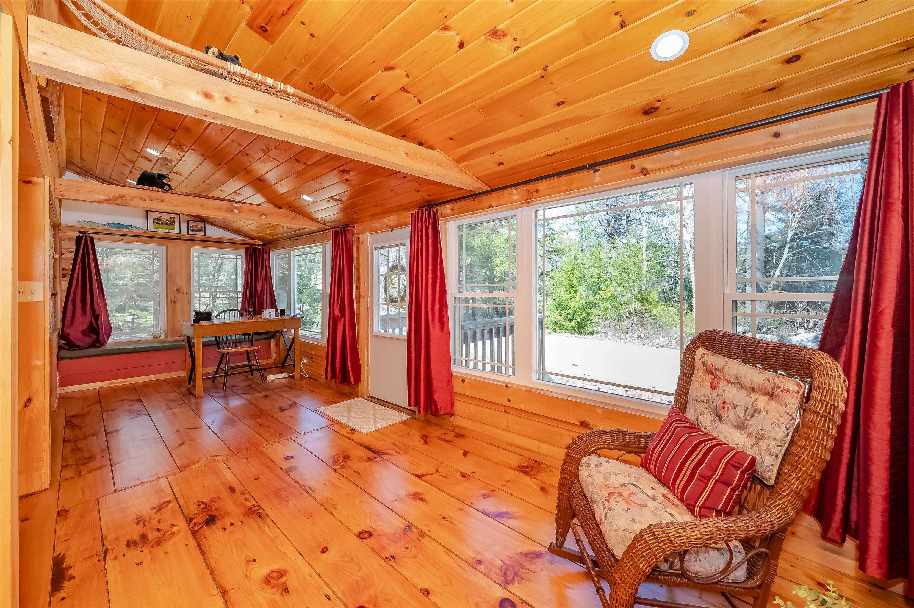 132 Chestnut Pond Road Epsom, NH 03234 - Photo 6 of 51