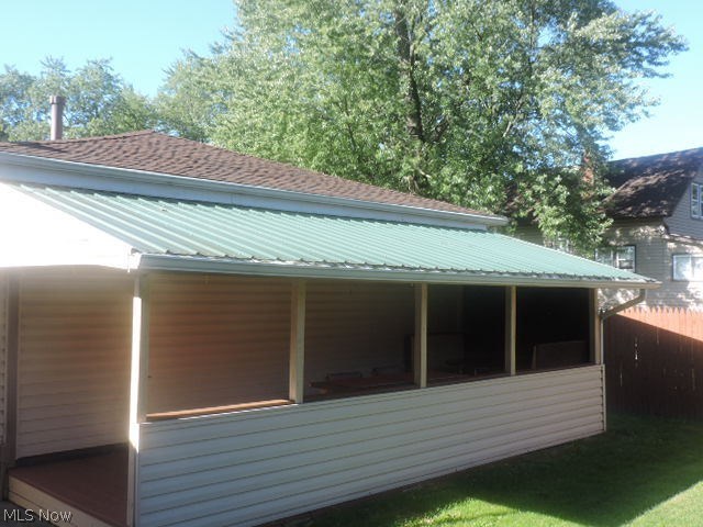 1049 Reed Avenue Akron, OH 44306 - Photo 3 of 21 Gallery Image 3