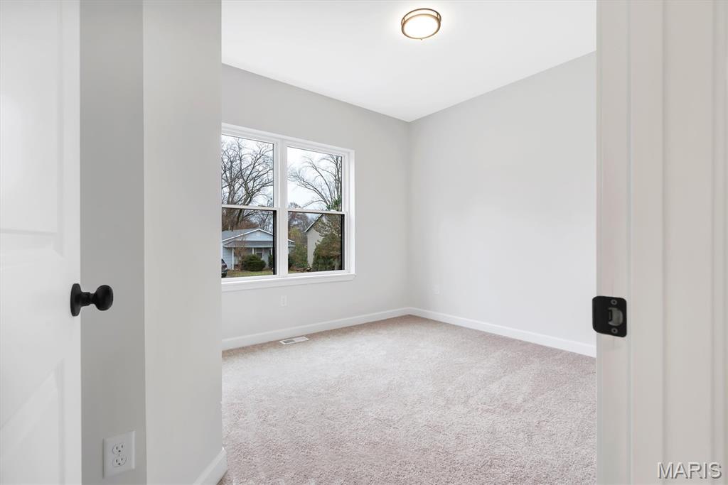 453 Rosedale Terrace Ballwin, MO 63021 - Photo 19 of 29