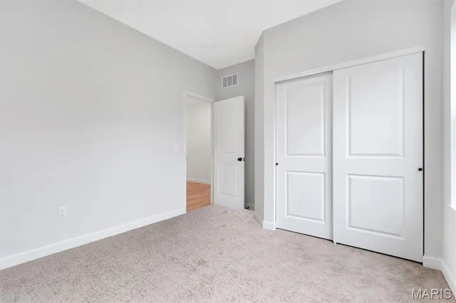 $449,900 | 453 Rosedale Terrace, Ballwin, MO 63021