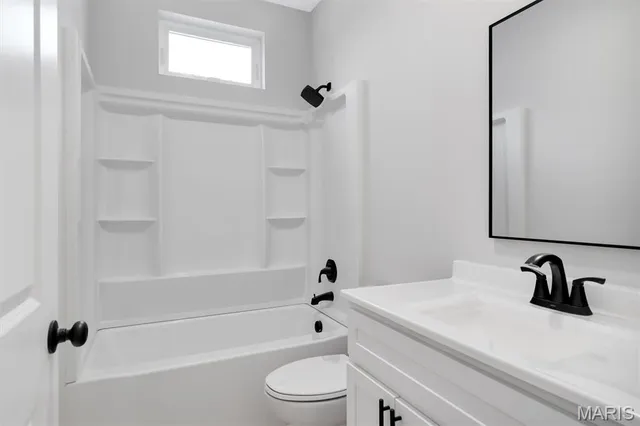 $449,900 | 453 Rosedale Terrace, Ballwin, MO 63021