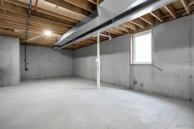 $449,900 | 453 Rosedale Terrace, Ballwin, MO 63021