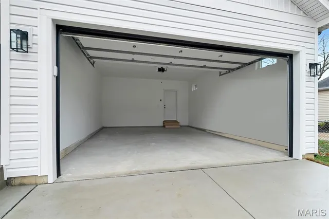 $449,900 | 453 Rosedale Terrace, Ballwin, MO 63021