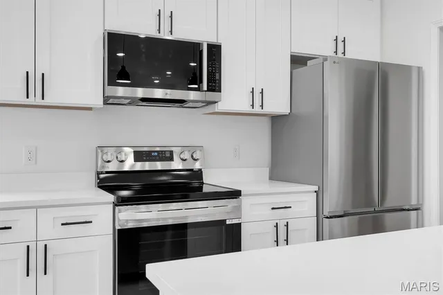 $449,900 | 453 Rosedale Terrace, Ballwin, MO 63021